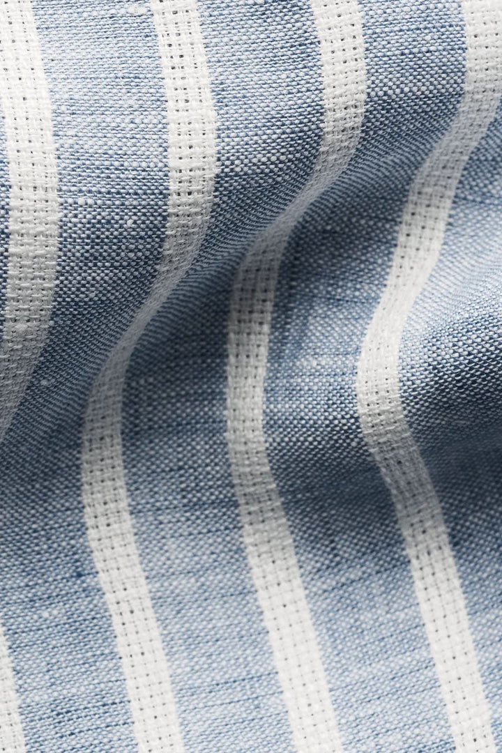 Vue de face chemise rayée bleu Eton manches longues pour homme - Valérie Simon