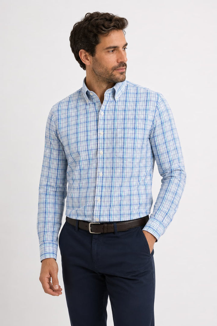 Vue de face chemise sport à carreaux fins Paul and Shark bleu pour homme - Valérie Simon