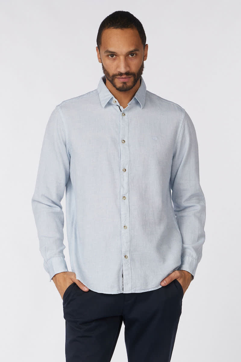 Front view of a textured Tom Tailor men&