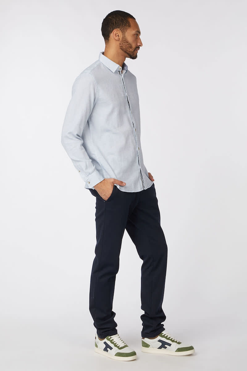 Front view of a blue Tom Tailor men's textured casual shirt with button details - Valérie Simon