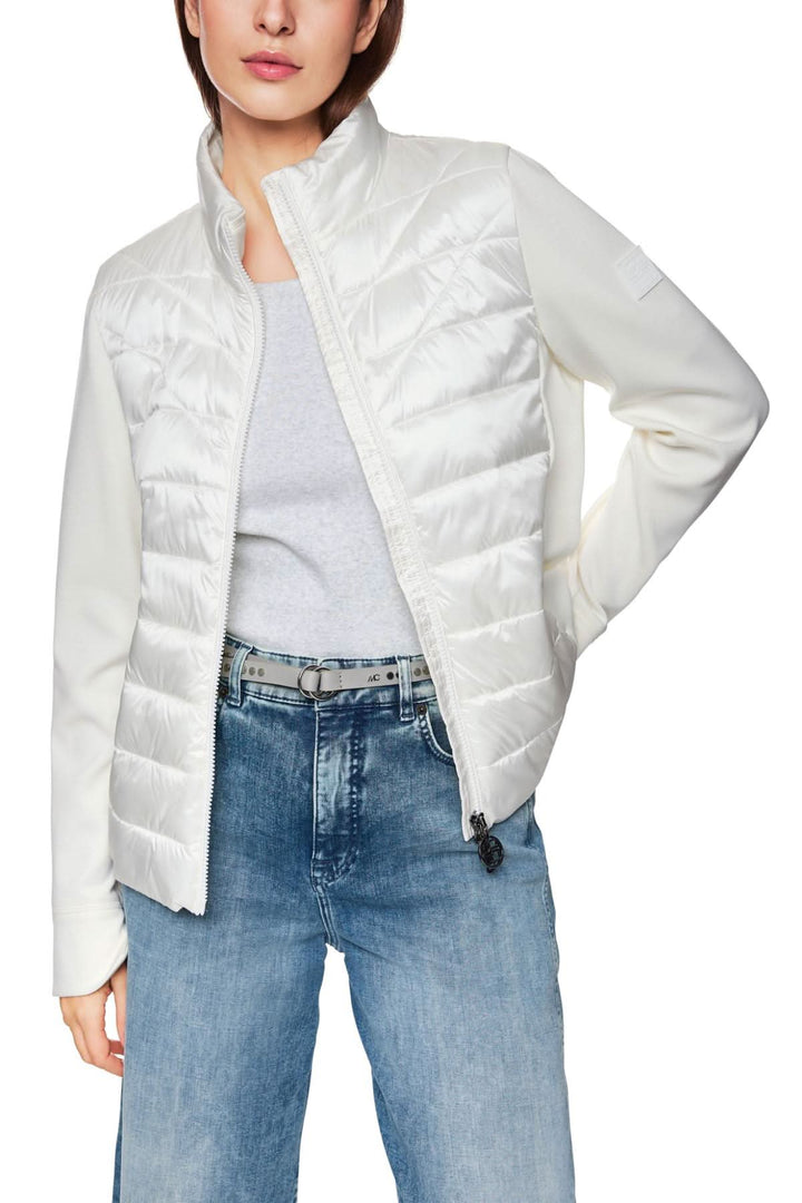 Veste légère matelassée pour femme, col montant, en tissu recyclé, parfaite pour l'automne.