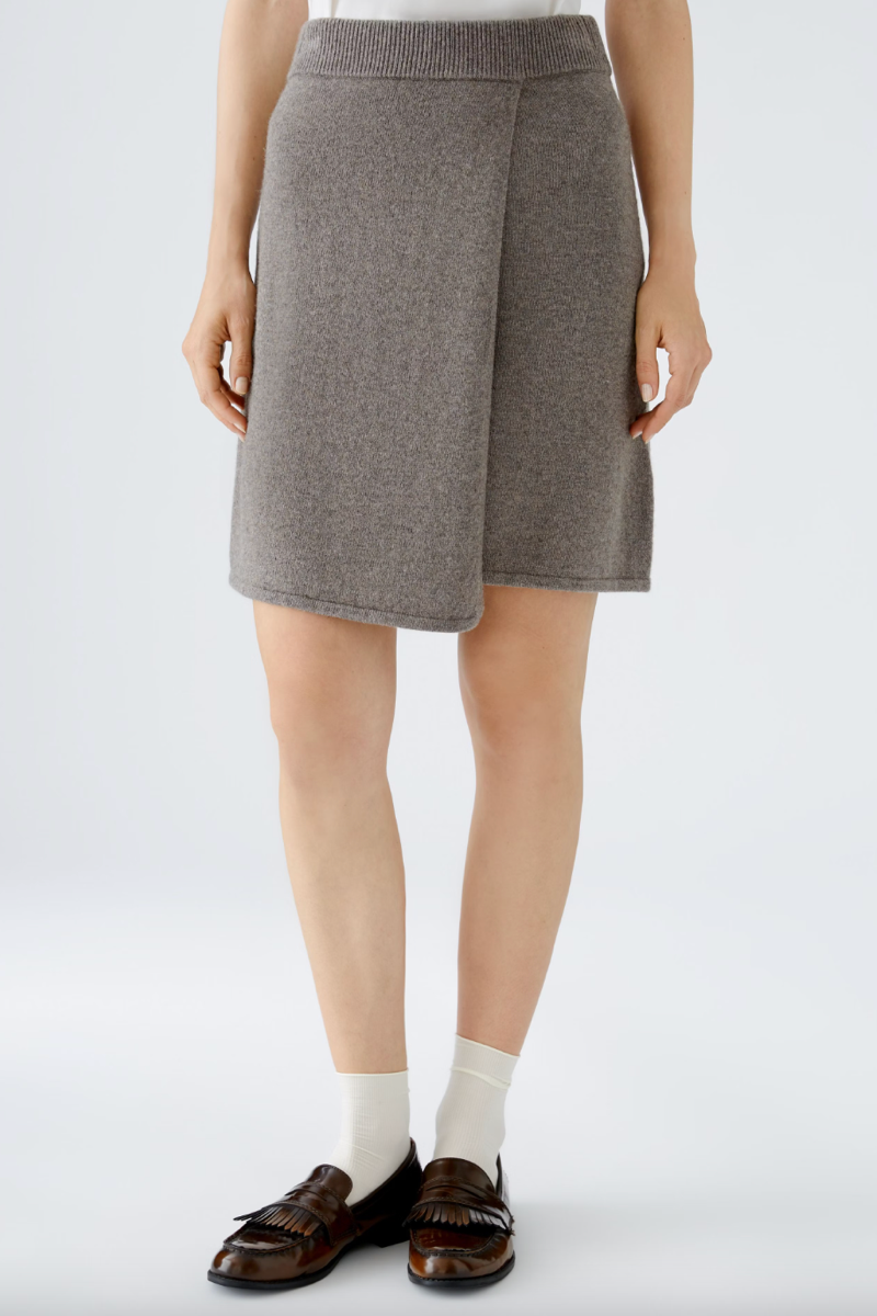 Knitted skirt