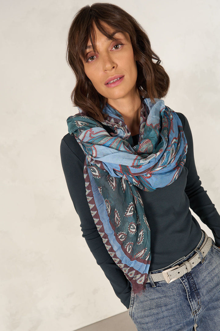 Printed scarf