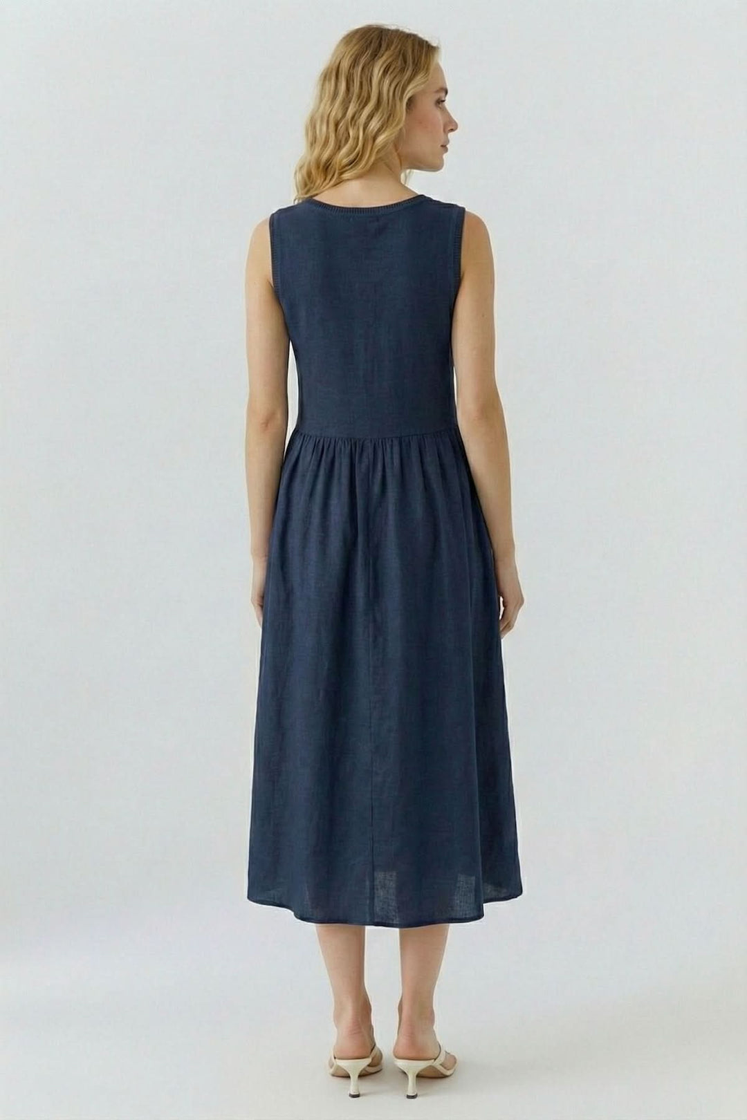 Robe coupe moderne élégante