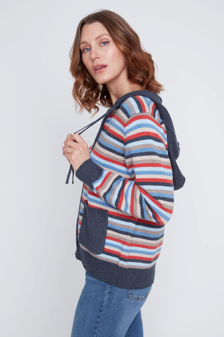Cardigan à capuche zippé à rayures multicolores avec poches contrastantes, parfait pour un look casual.