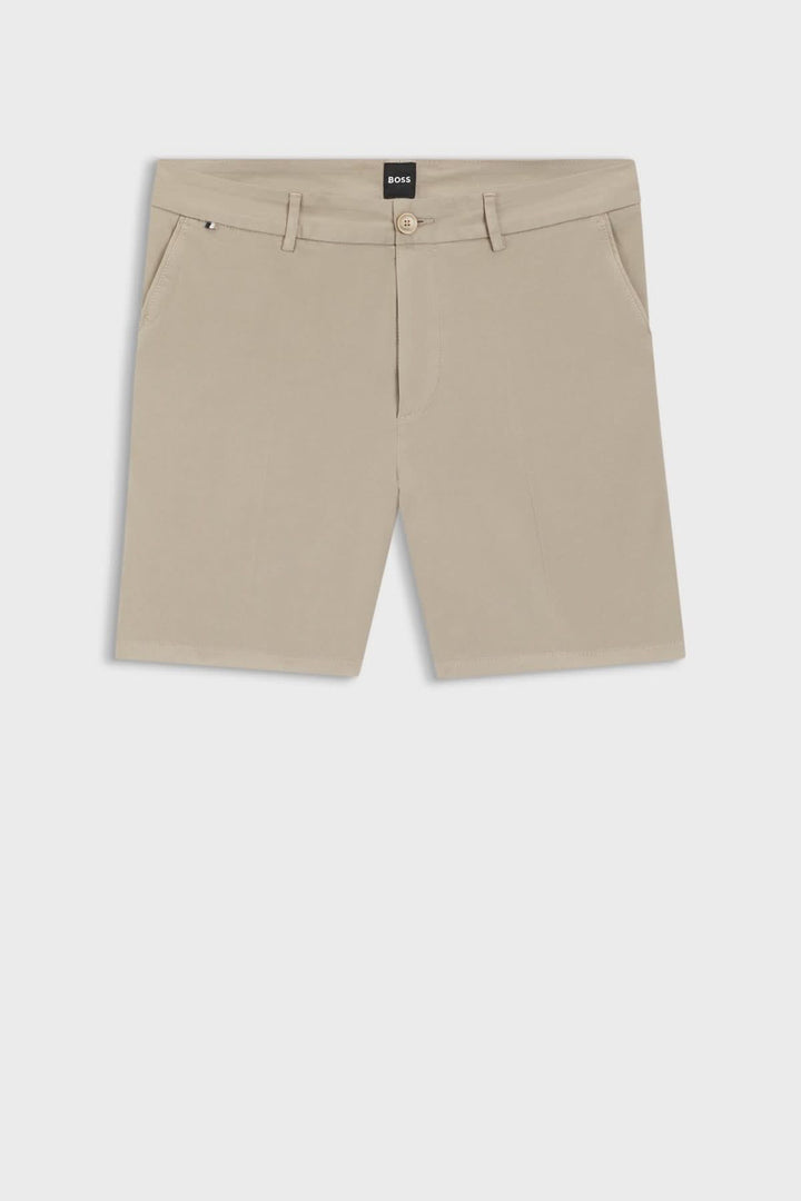 Short structuré à coupe droite