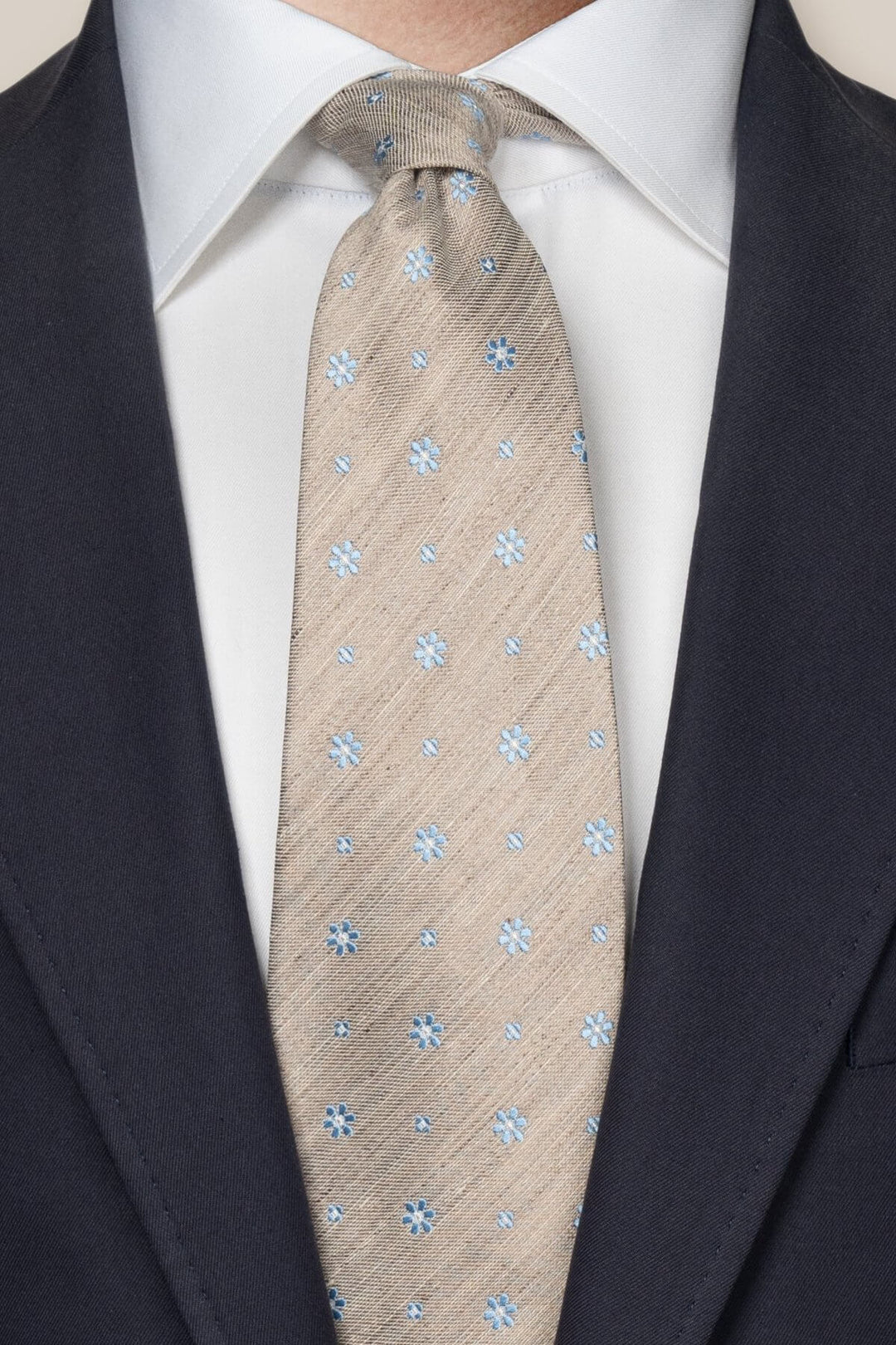 Patterned silk and linen tie