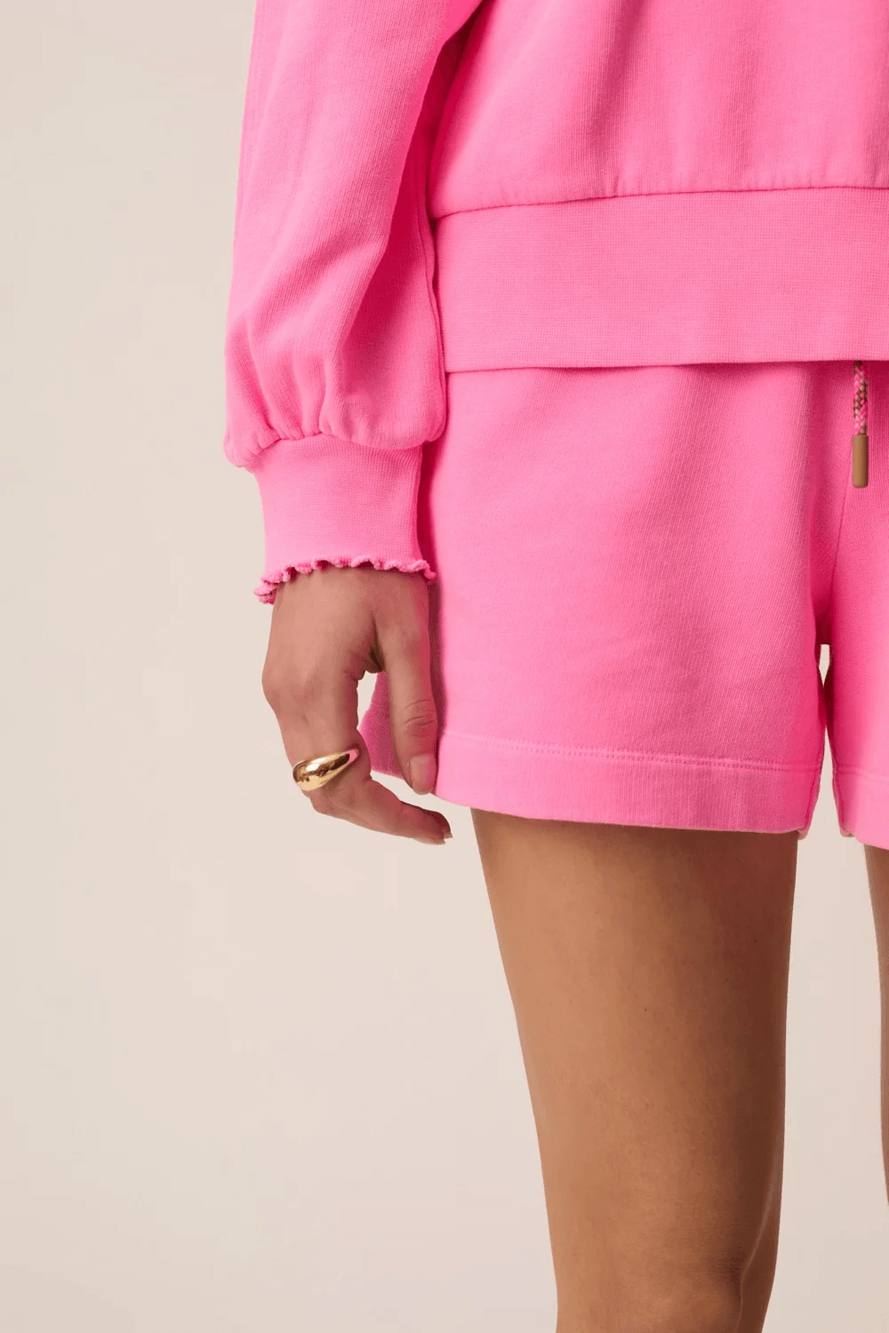 Chandail Yaelle ouaté court à manches longues coupe ample