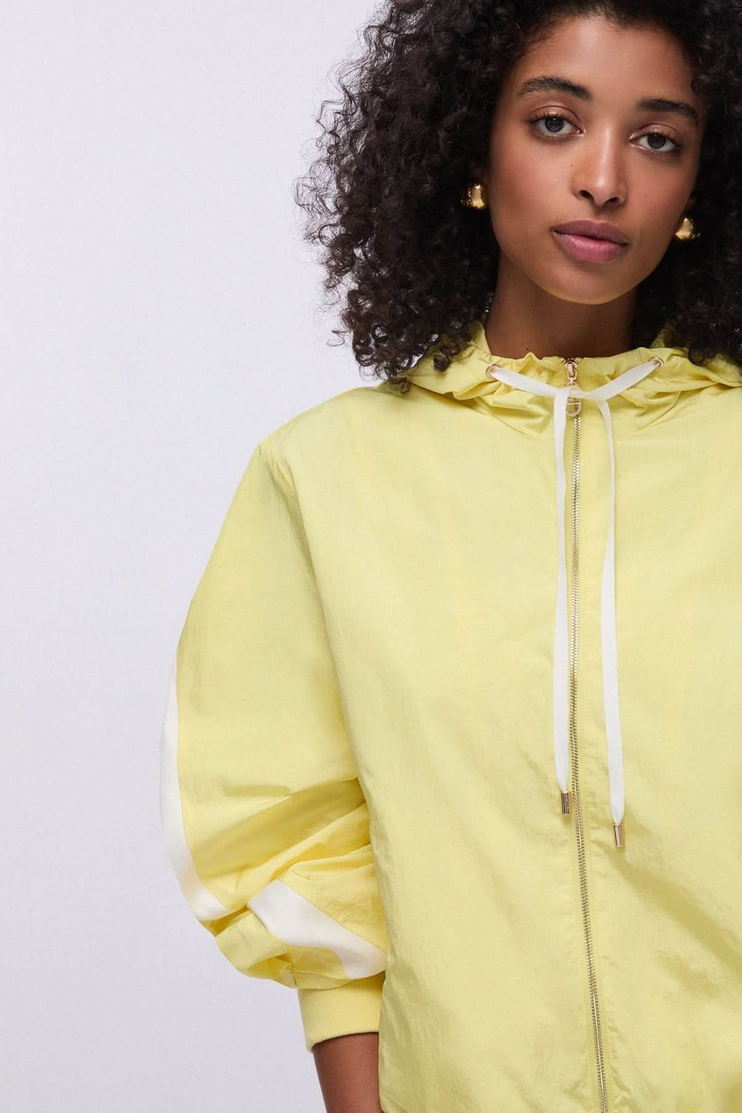 Lightweight zip-up hooded jacket