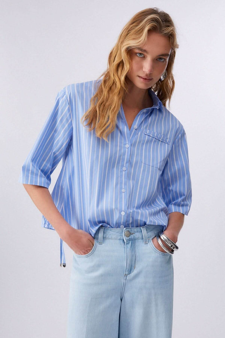 Chemise rayée à manches courtes