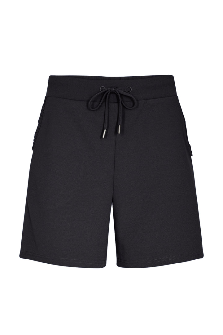 Elastic band shorts