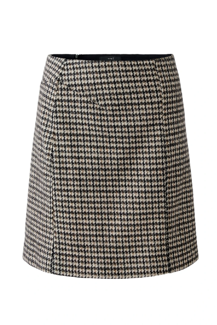 Houndstooth skirt