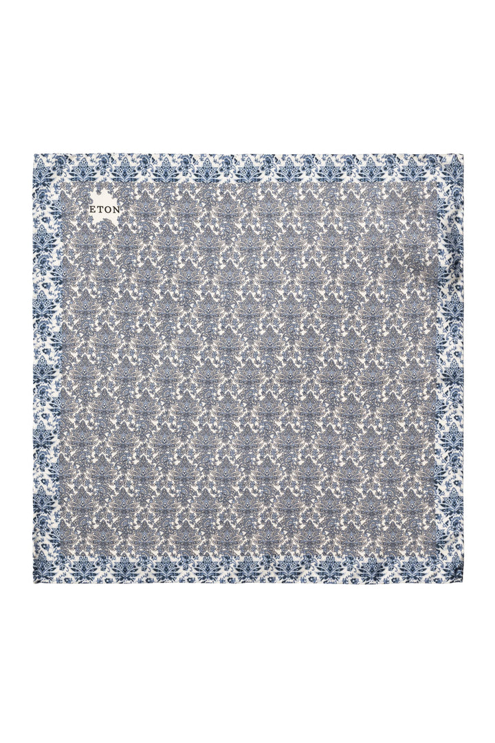 Vue de détail foulard Eton pour homme avec motif ornemental multicolore - Valérie Simon