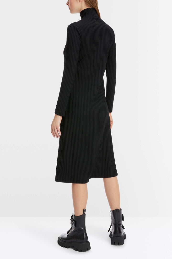 Ribbed knit dress