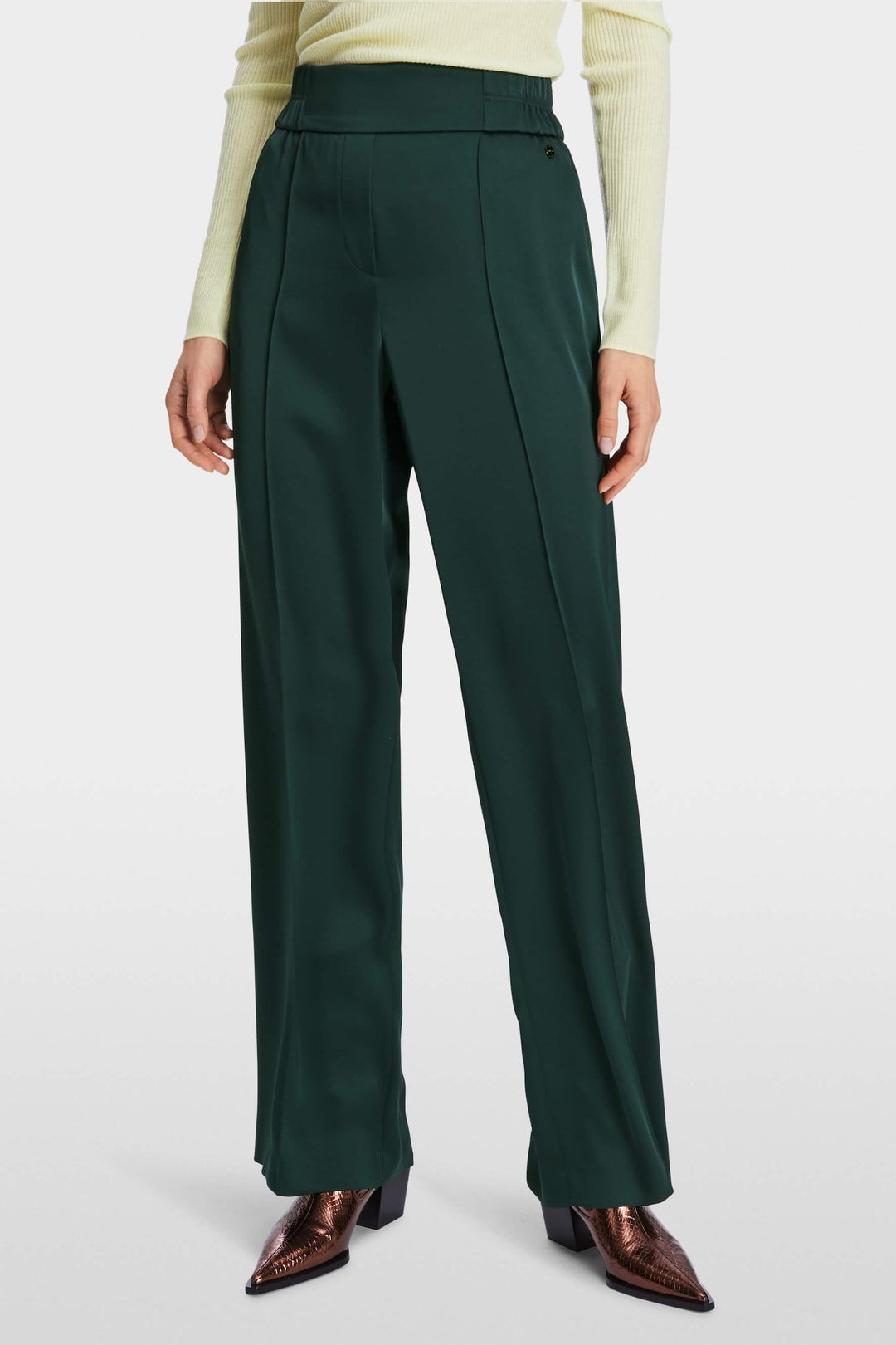 Wide leg pants