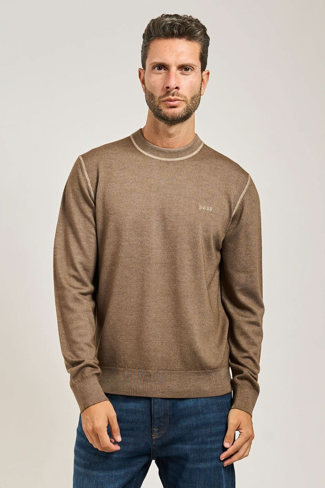 Virgin wool sweater with round neck