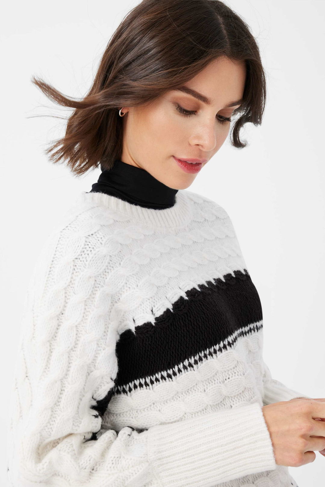 Liv knit sweater