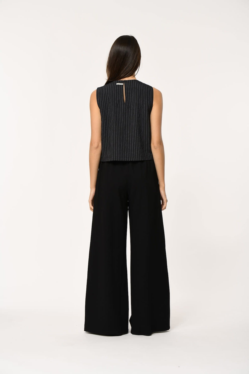 Front view: White women's sleeveless top with thin stripes Humility - Valérie Simon