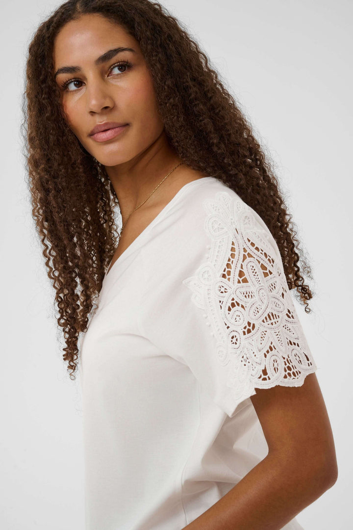 T-shirt Suny à manches courtes avec dentelle