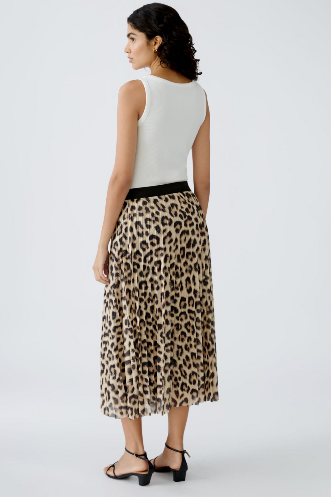 Leopard print long skirt