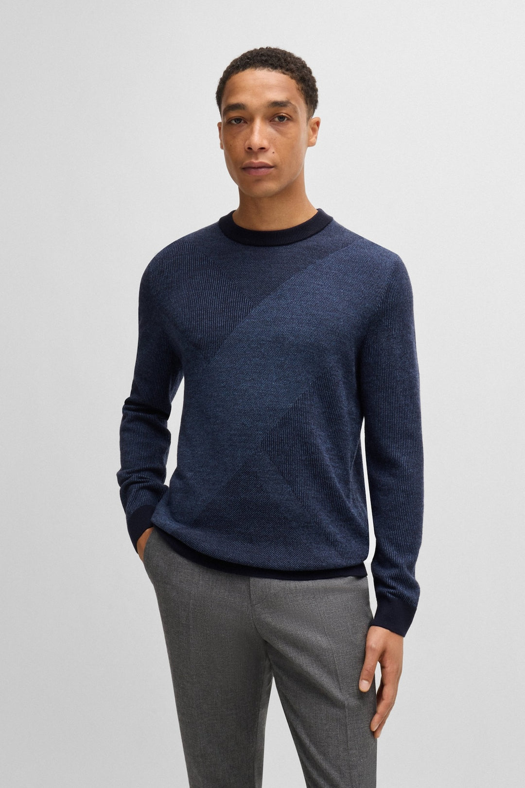 Wool sweater with jacquard pattern