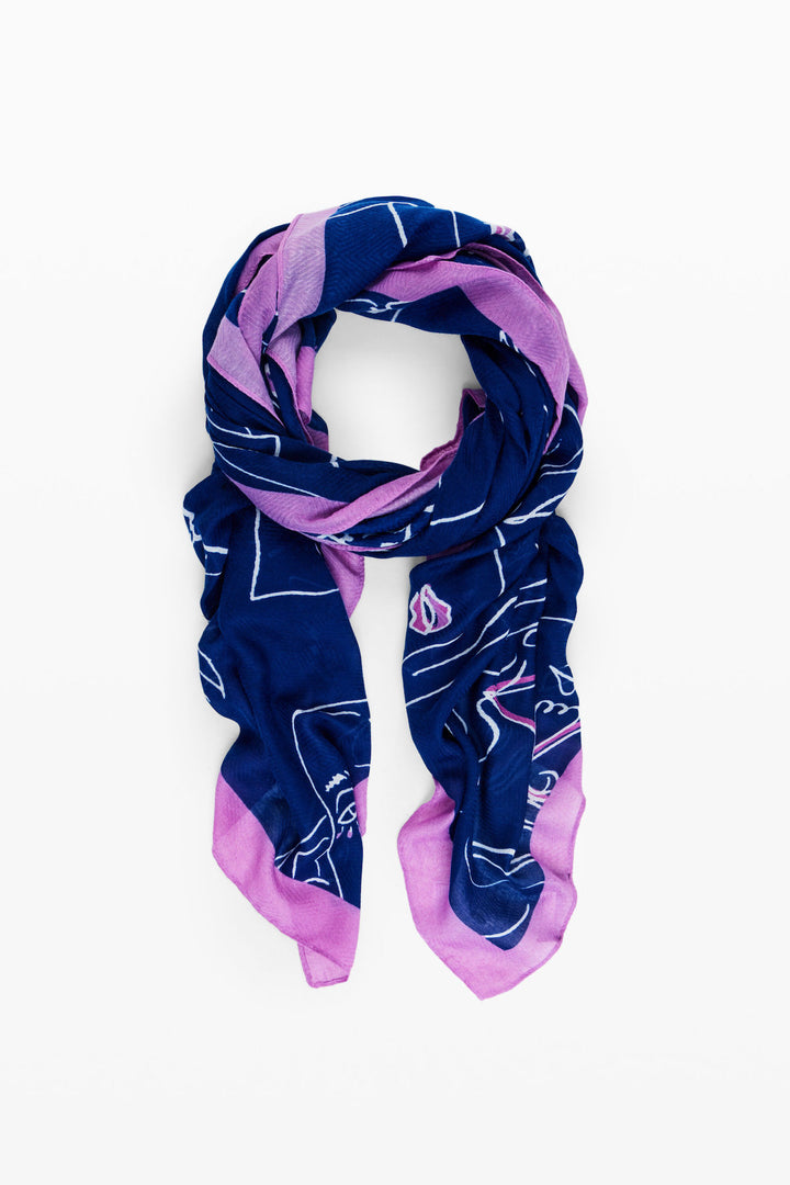 Faces printed scarf