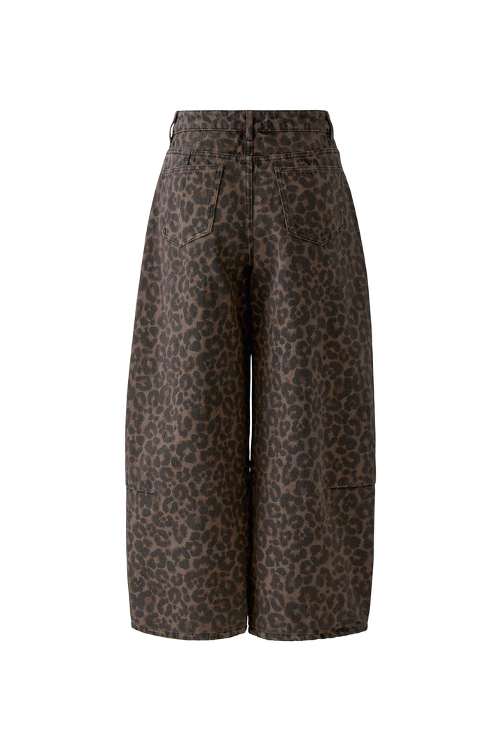Jean à jambe large imprimé léopard beige vue de face pour femme Oui