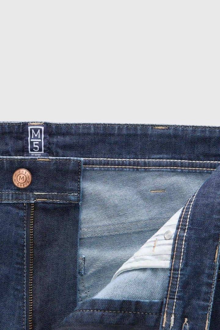 Vue de côté jean M-5 pour homme gris avec poches arrière détaillées - Valérie Simon