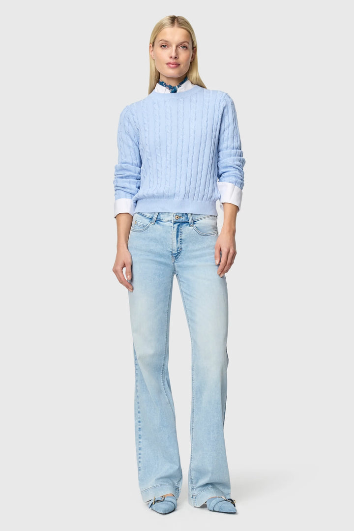 Rear view of Mac Jeans women&