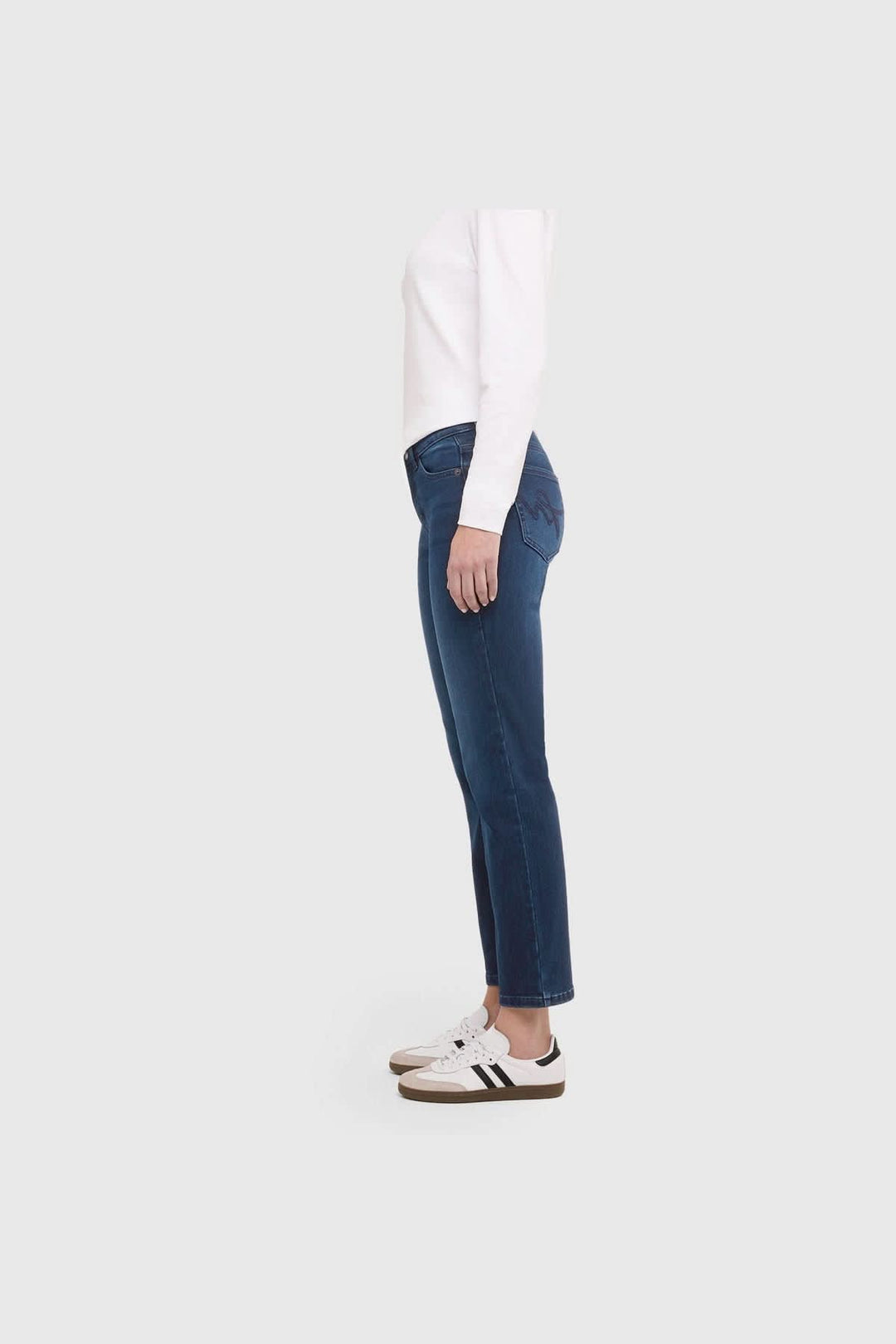 CARRIE cropped straight-leg jeans for women by Mac Jeans