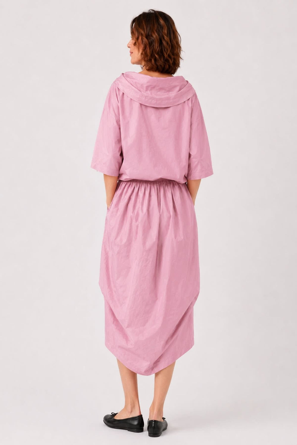 Front view of the blue Xenia balloon skirt with distinct pleats for women - Valérie Simon
