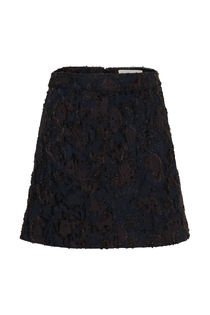 Women’s textured short skirt, front view Part Two