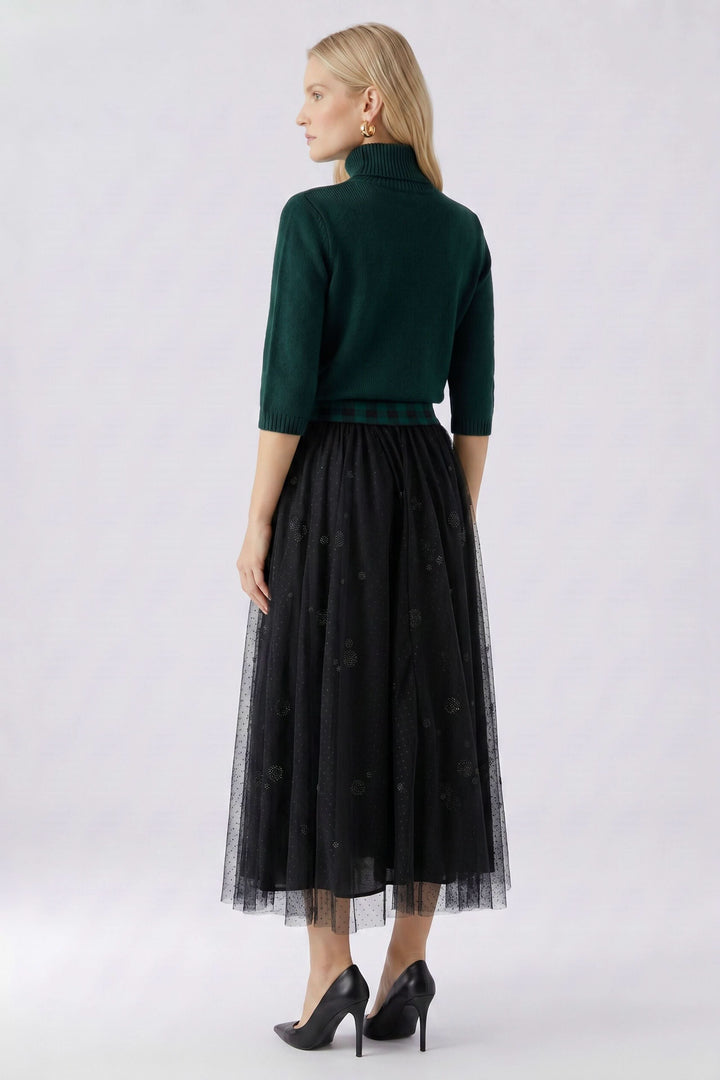 Front view of women&