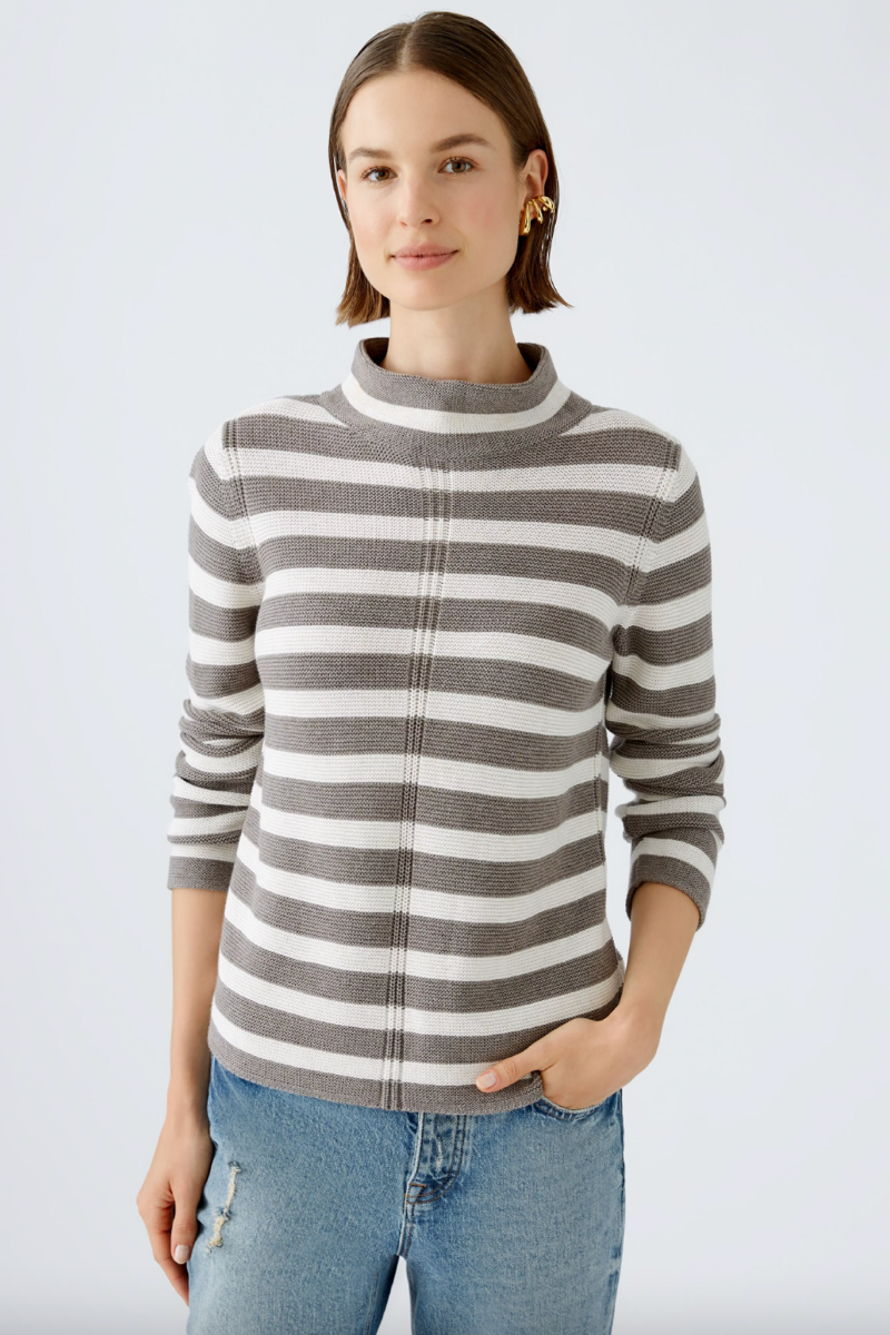 High neck sweater