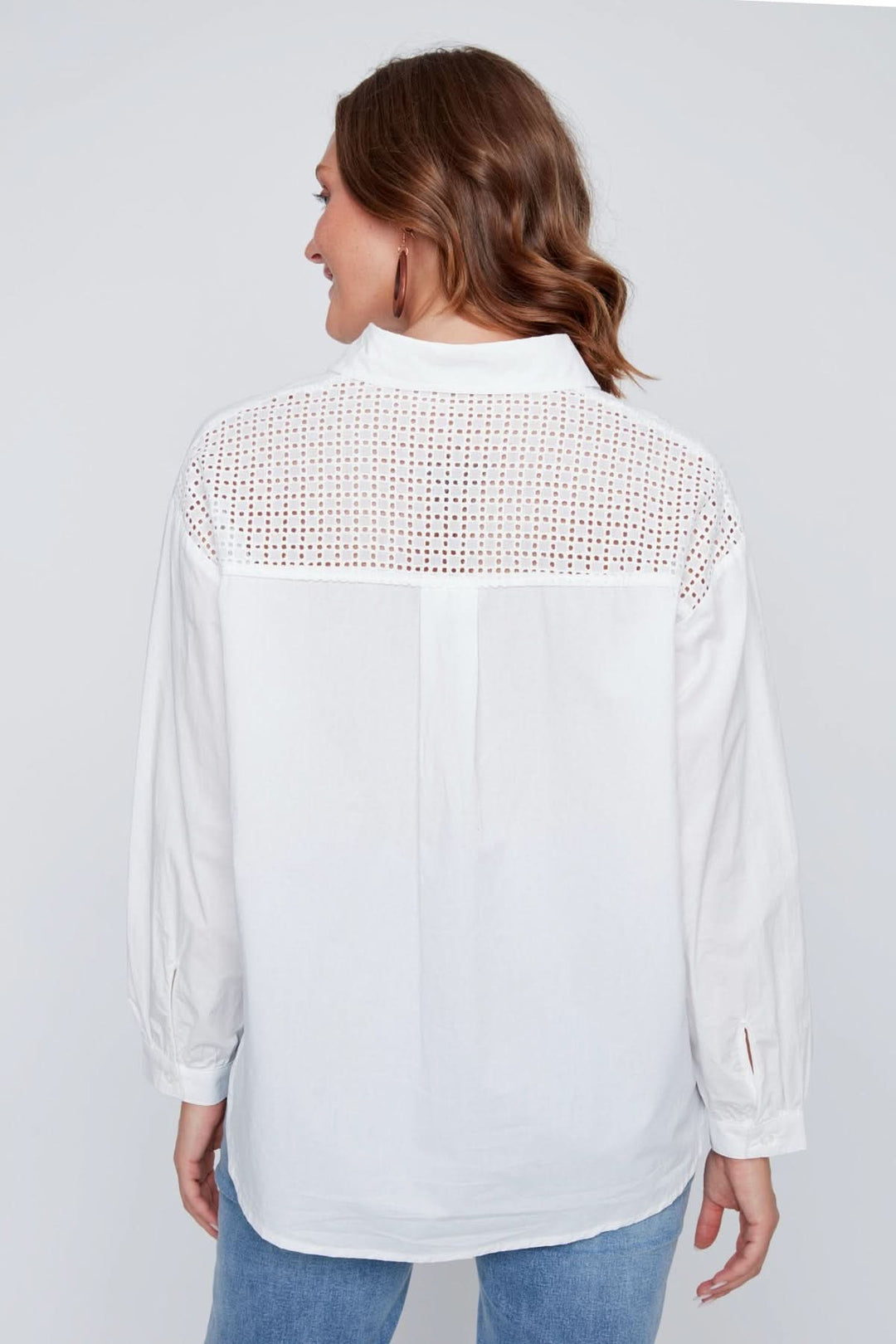 Chemise à broderie ajourée