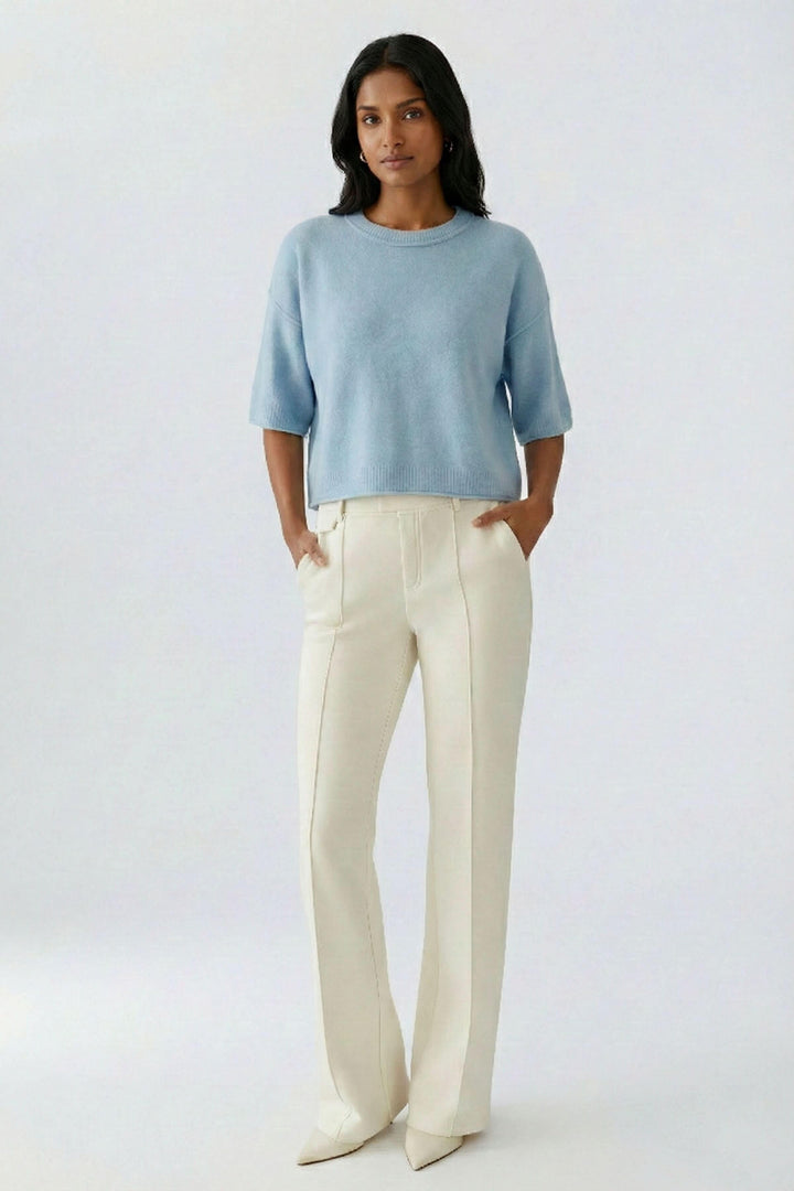 Short-sleeved soft knit sweater with wide sleeves