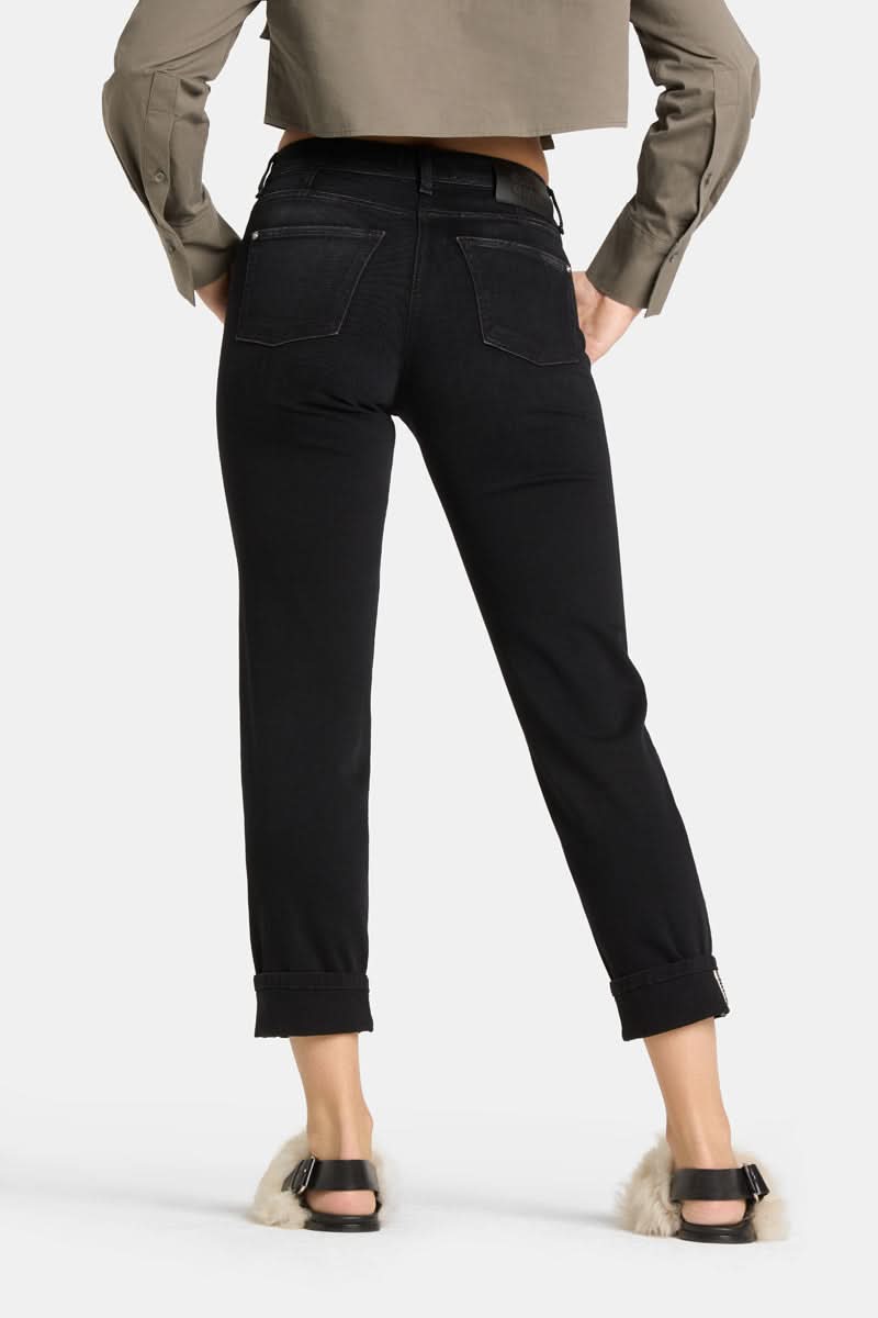 Black slim jeans with turn-ups