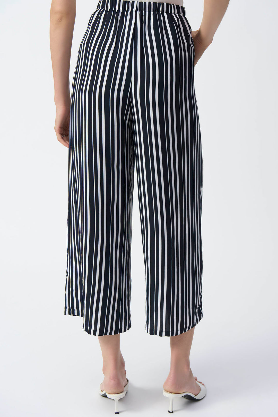 Striped flared pants