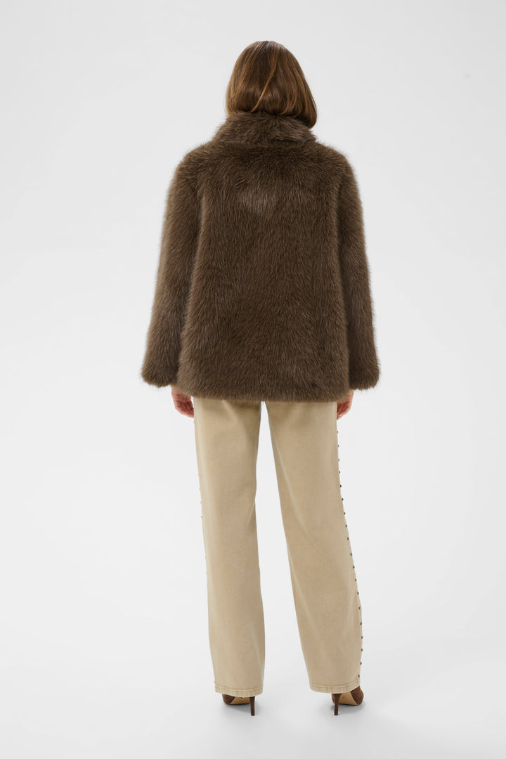 Manteau Drama en fausse fourrure pour femme Cream
