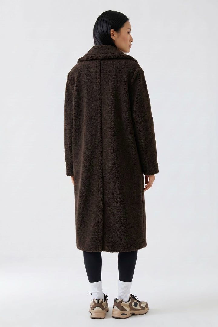 Vue détaillée manteau effet peluche Oui beige avec gros boutons pour femme - Valérie Simon