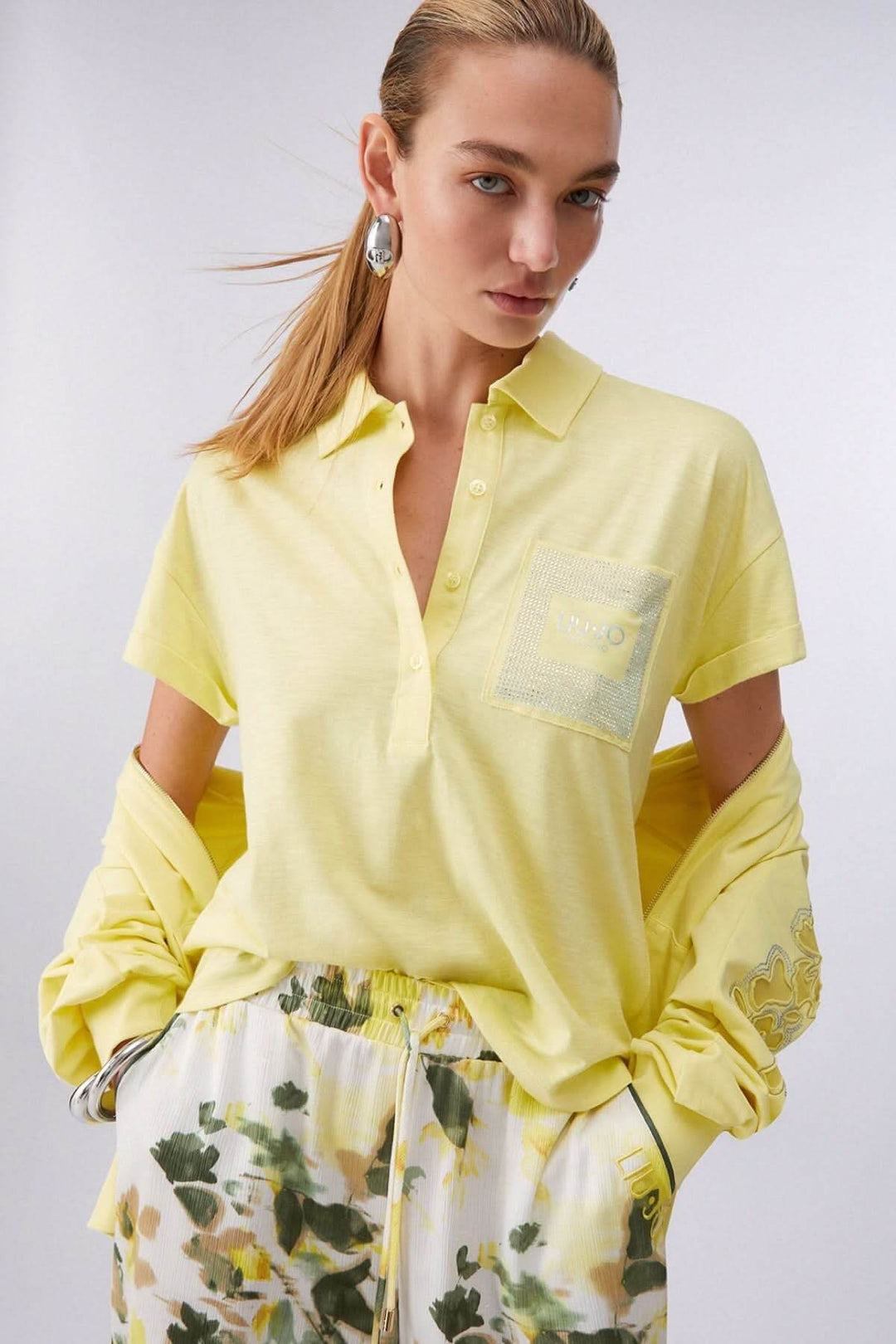 Polo à manches courtes avec poche décorative