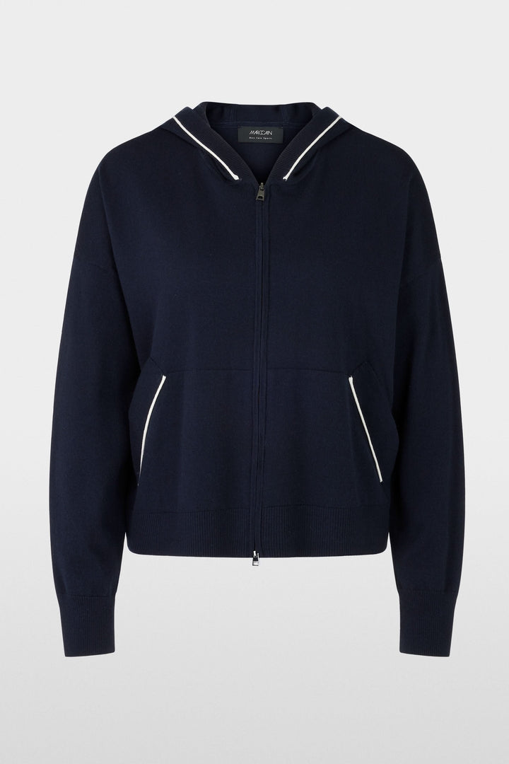 Cardigan tricoté à capuchon, fermeture éclair, coupe ample, poches contrastantes, style décontracté.