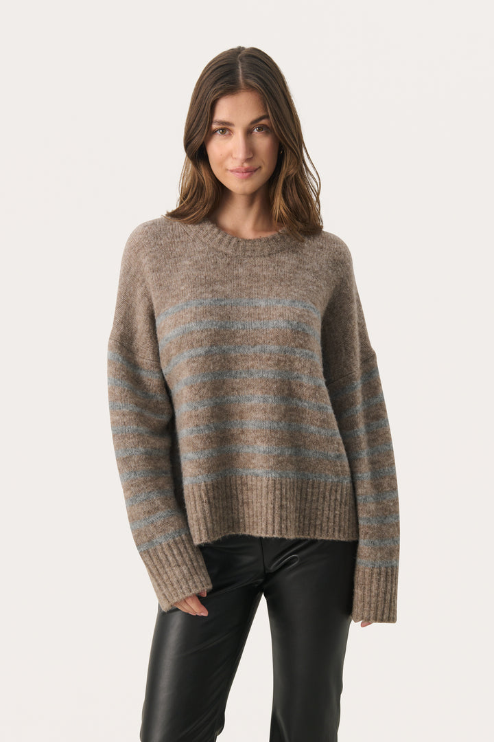 Lulya Sweater