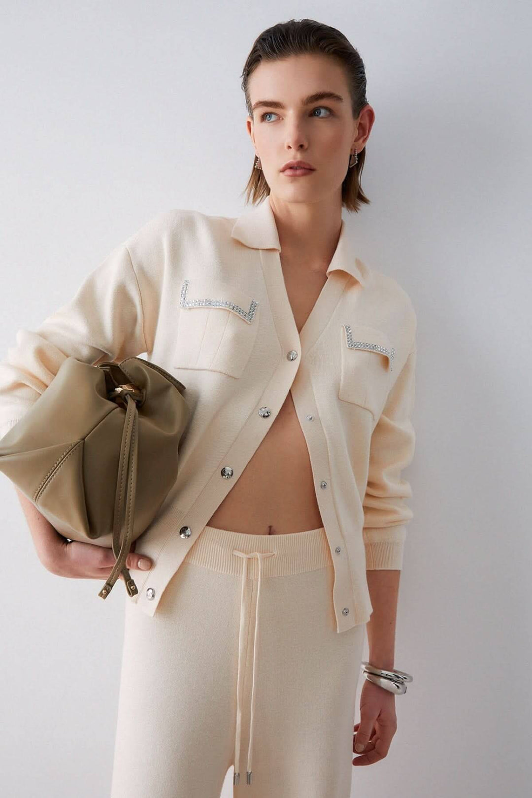 Cardigan en maille avec poches décoratives