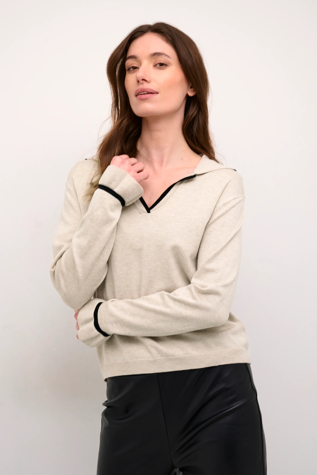 Villea Sweater