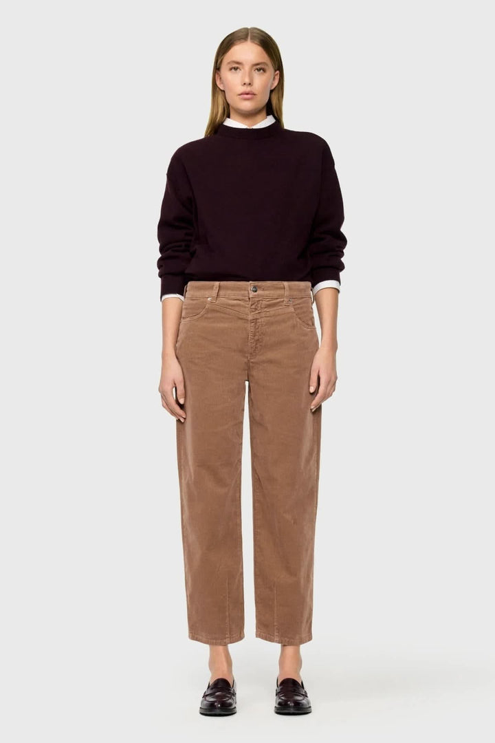 Pantalon en velours côtelé vue de face pour femme Mac Jeans
