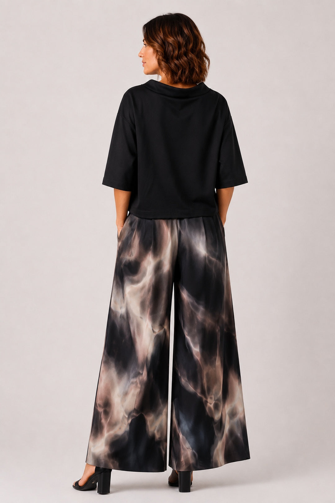 Printed pants