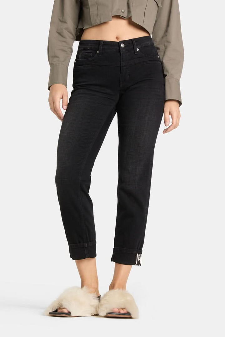 Black slim jeans with turn-ups