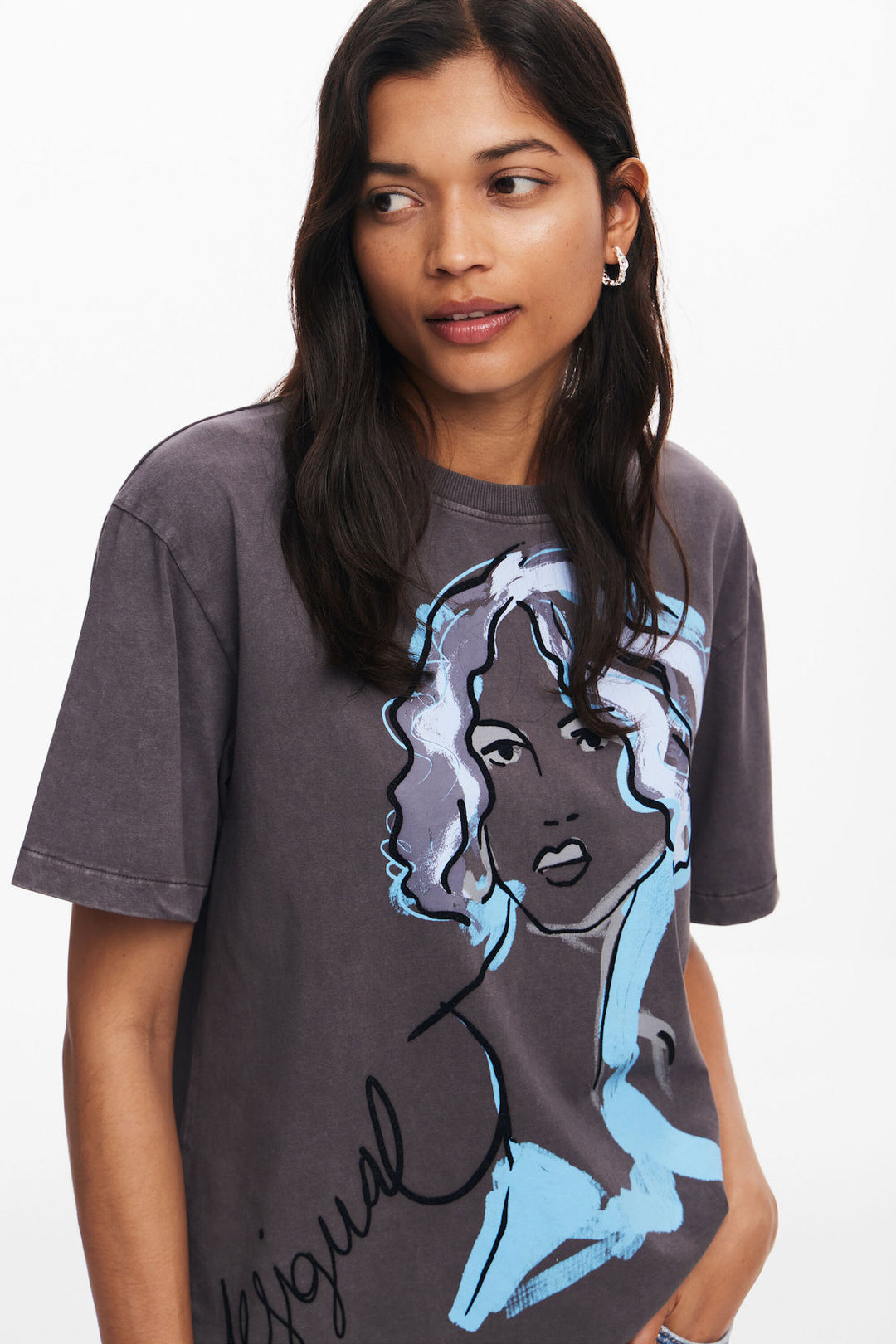 Face illustration t-shirt