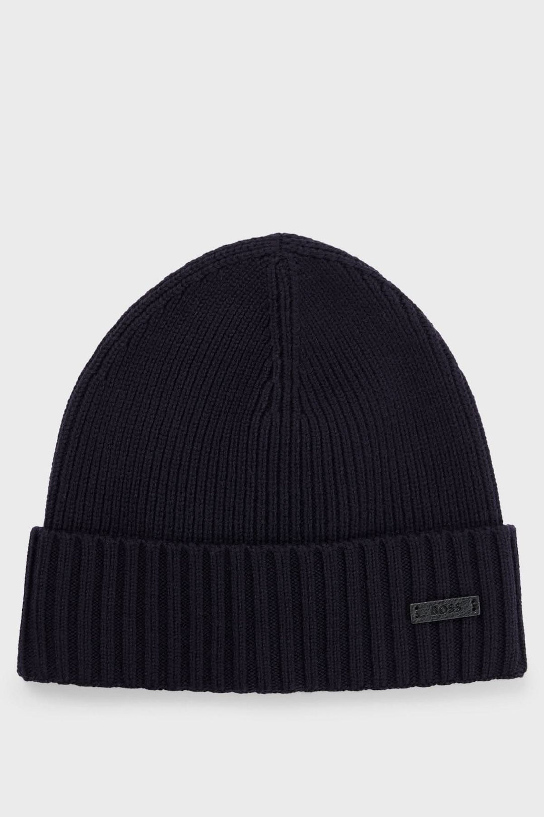 Tuque en laine vierge à maille épaisse BOSS, style hivernal en noir avec logo, idéale pour chaleur et confort.